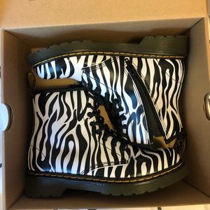 brand new dr martens kids
